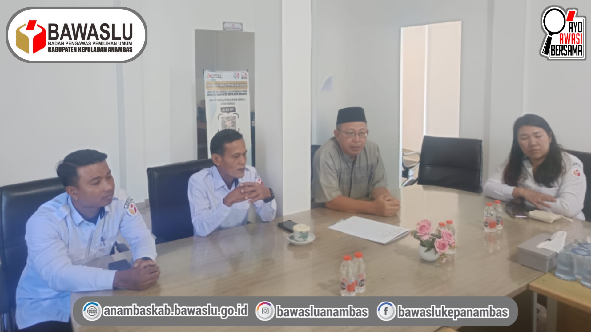 Awali April dengan Solidaritas, Ketua Bawaslu Anambas Pimpin Rapat Rutin Evaluasi dan Penguatan Kinerja Sekretariat