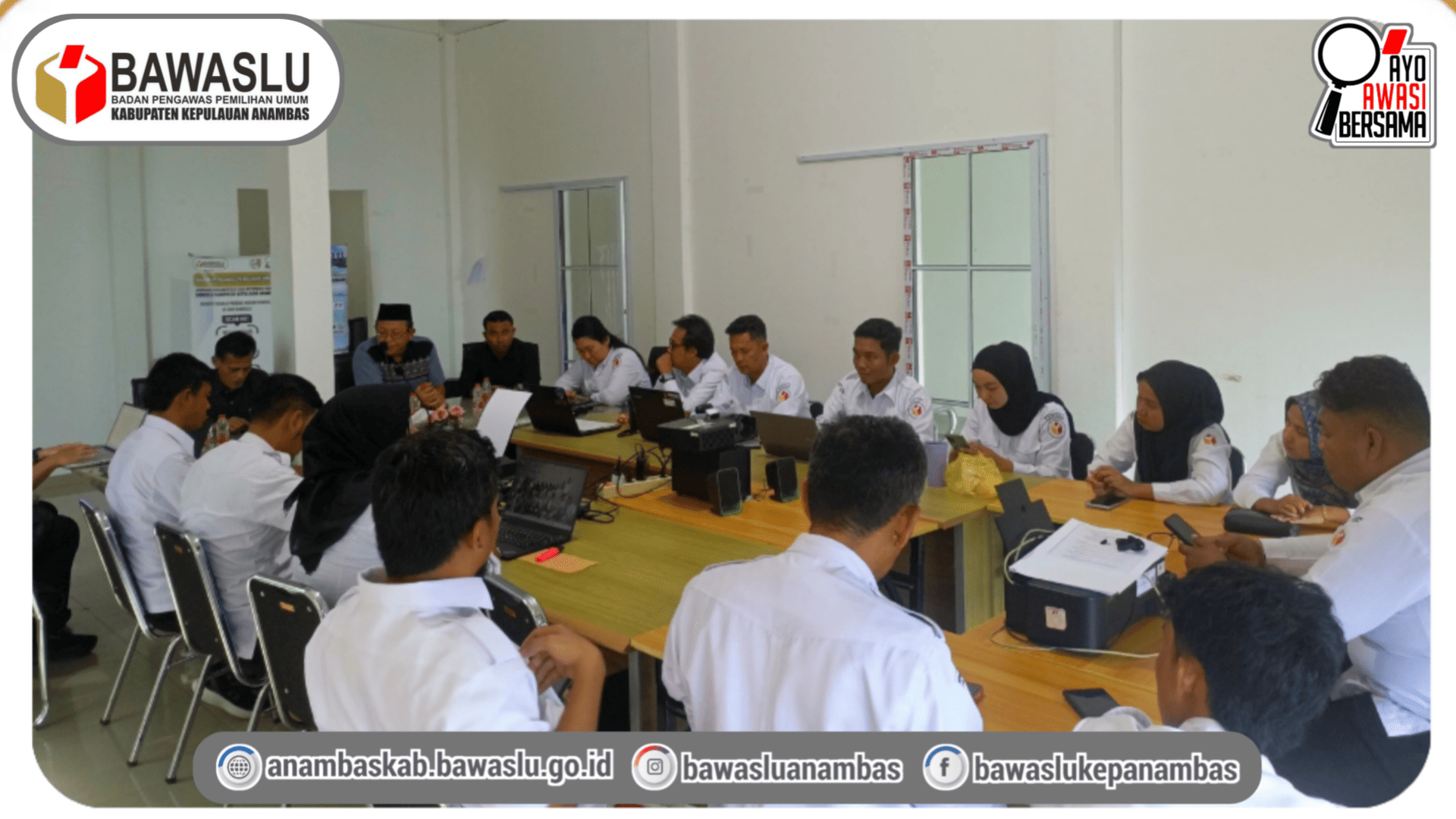 Bawaslu Kepulauan Anambas Gelar Rapat Rutin, Evaluasi Hasil Koordinasi KPU hingga Konsolidasi Demokrasi