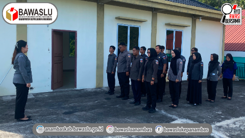 Pimpin Apel Senin 29 Juni, Korsek Bawaslu Anambas Tekankan Kedisiplinan Staf Sekretariat