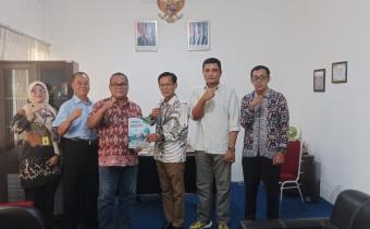 Bawaslu Anambas Sampaikan Laporan Layanan Informasi Publik ke Komisi Informasi Provinsi Kepulauan Riau