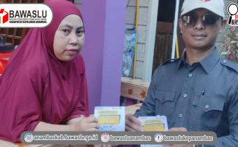 Bawaslu Anambas Sosialisasikan Website JDIH Secara Door-to-Door Keada Masyarakat di Desa Tarempa Barat