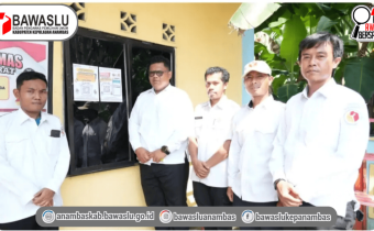 Tingkatkan Literasi Hukum Masyarakat, Bawaslu Anambas Sosialisasi Website JDIH di Desa Tarempa Barat