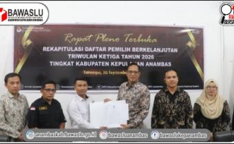 Kawal Hak Pilih Masyarakat, Bawaslu Anambas Lakukan Pengawasan Pleno Rekapitulasi PDPB Triwulan III